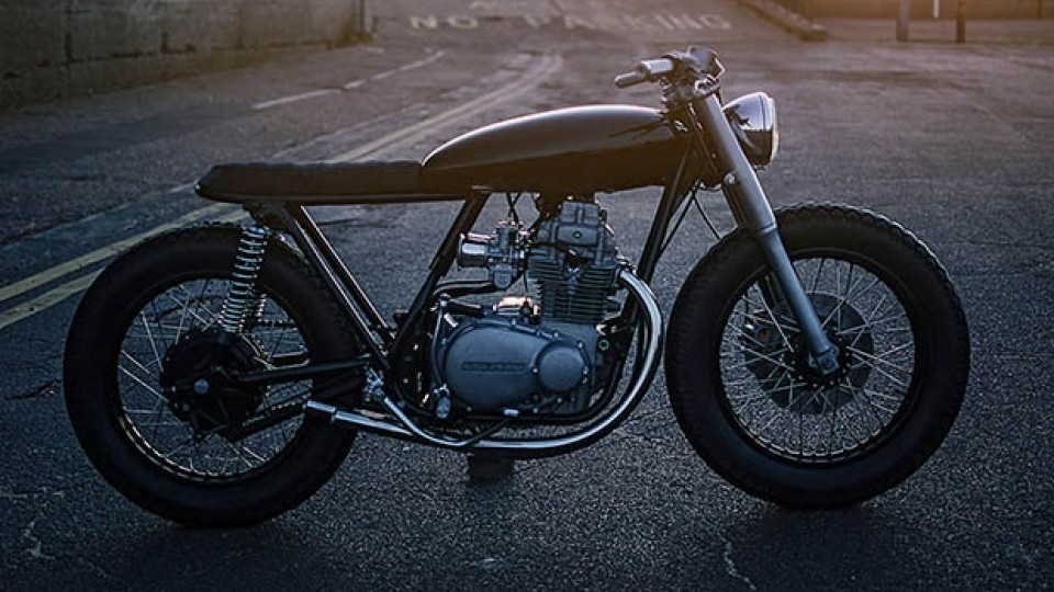 Moto - News: Kawasaki KZ 400 by Auto Fabrica