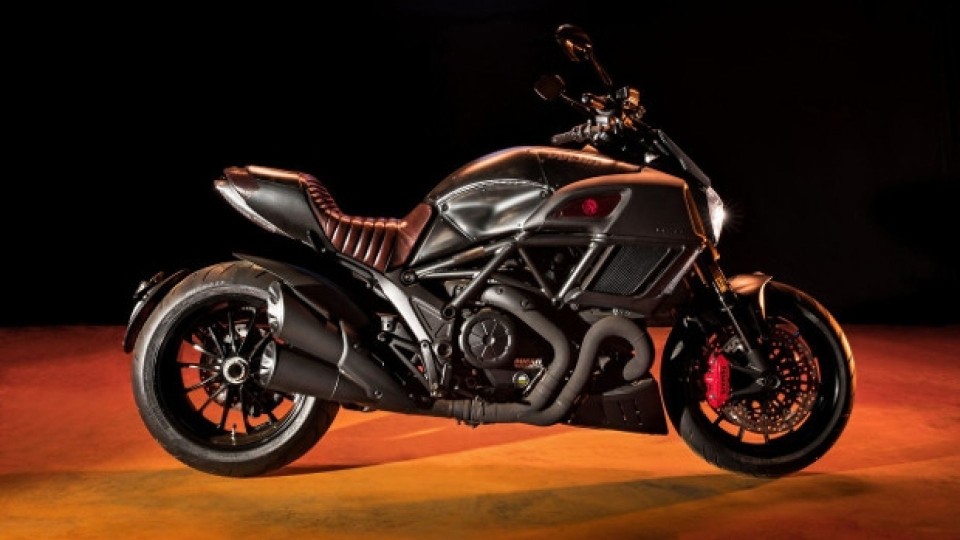 Moto - News: Ducati Diavel Diesel 2017