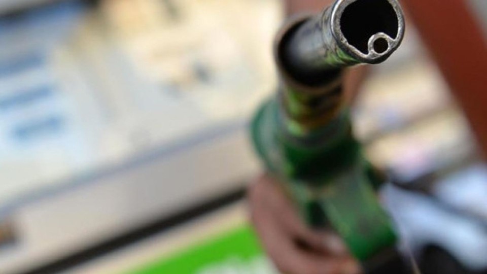 Moto - News: Prezzi benzina: aumentati dell'11,43% nell'ultimo anno