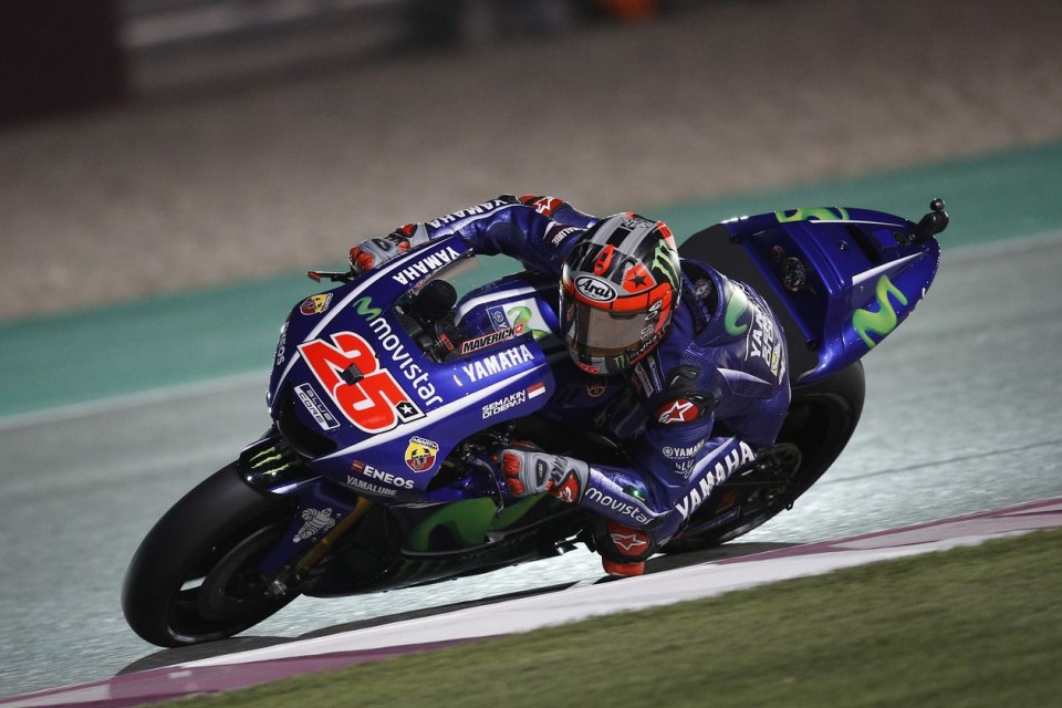 MotoGP: Vinales di misura su Dovizioso in Qatar, terzo Rossi