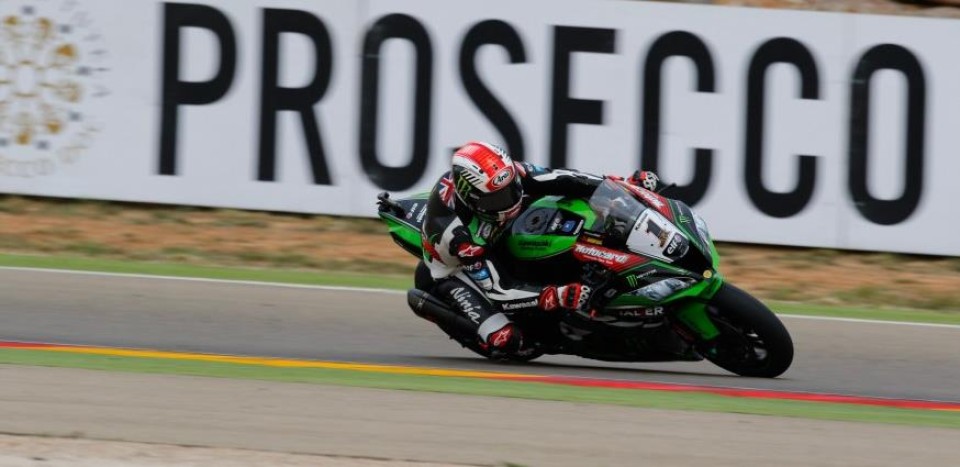 SBK: FP2: Only Rea better than Melandri at Aragón 