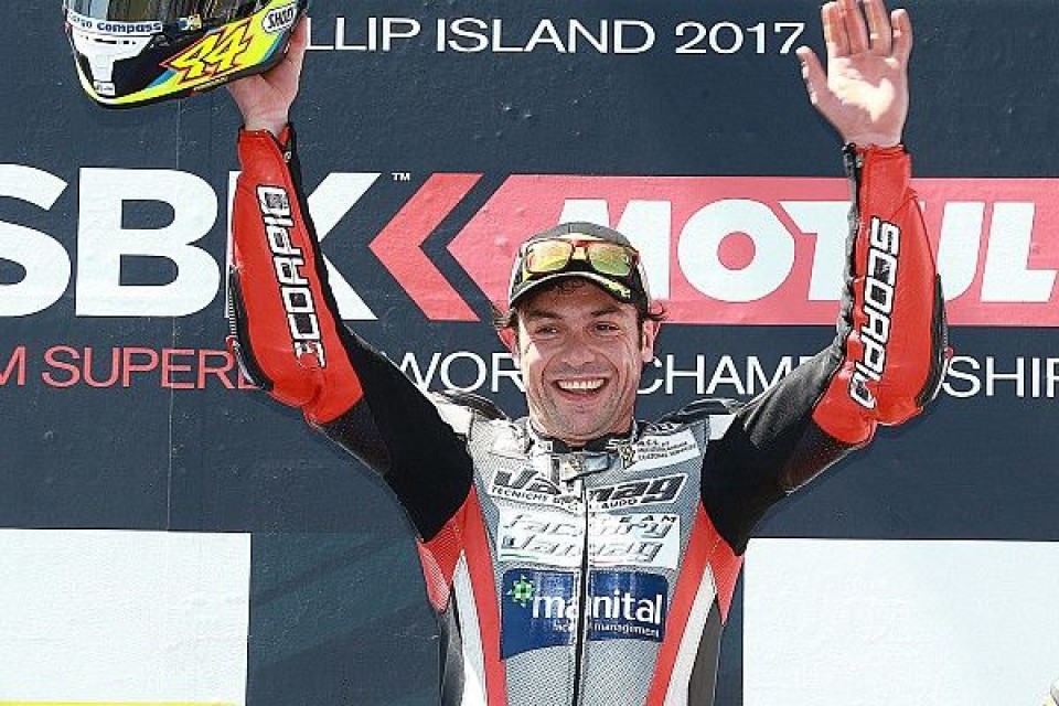 SBK: Rolfo: "Andrò ad Assen per... laurearmi"