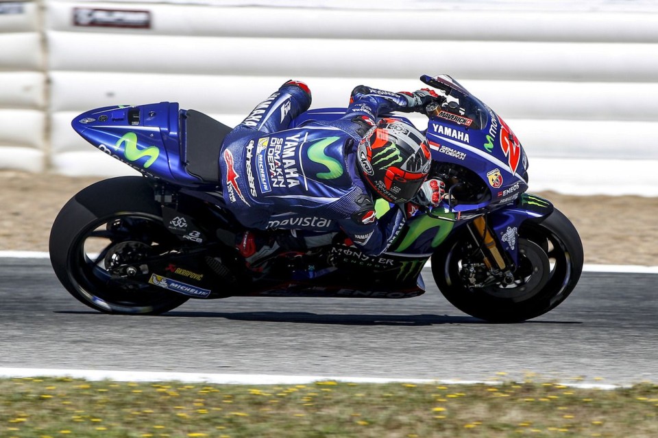 MotoGP: Yamaha fa tris in qualifica: 1° Vinales 2° Rossi, 3° Zarco