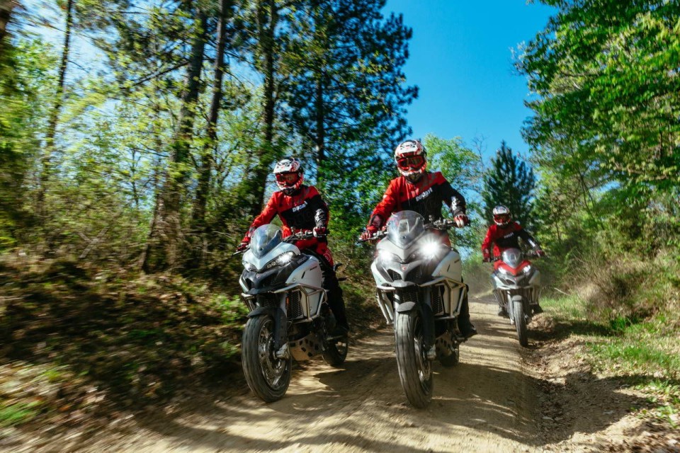 Moto - News: DRE Enduro Academy 2017: a scuola guida di offroad con Ducati