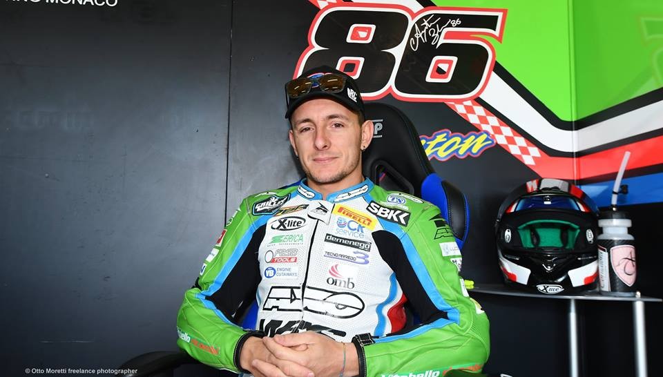 SBK: Badovini defends himself: "I couldn't exit the track"