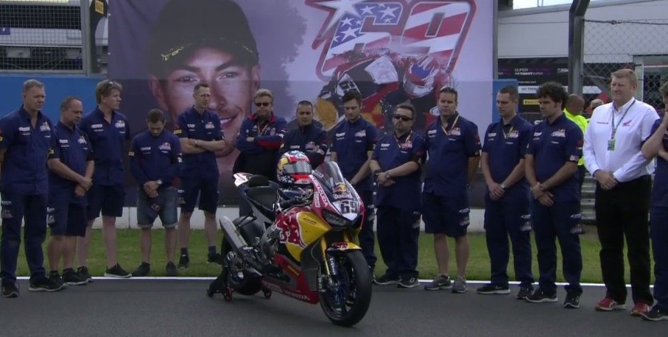 SBK: The final farewell to Hayden at Donington 