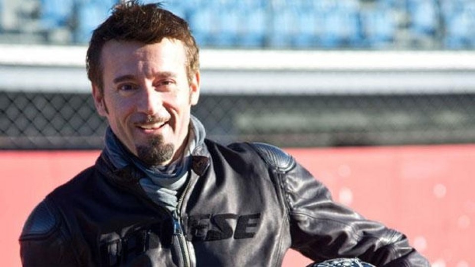 Moto - News: Max Biaggi in codice Rosso al S.Camillo: incidente con il motard 