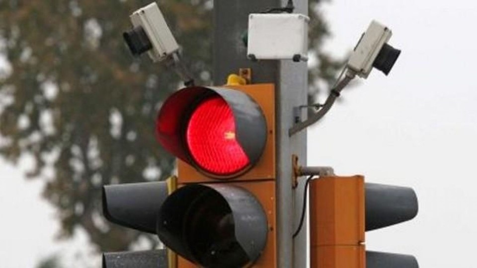 Moto - News: Telecamera semaforo rosso, ricorso-batosta