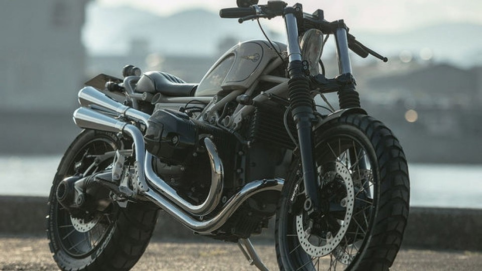 Moto - News: BMW  R nineT Scrambler, il debutto di Heiwa è da applausi