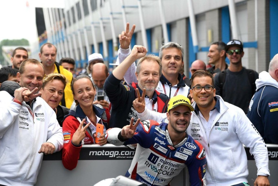 Moto3: Official: Fenati in Moto2 with team Snipers in 2018