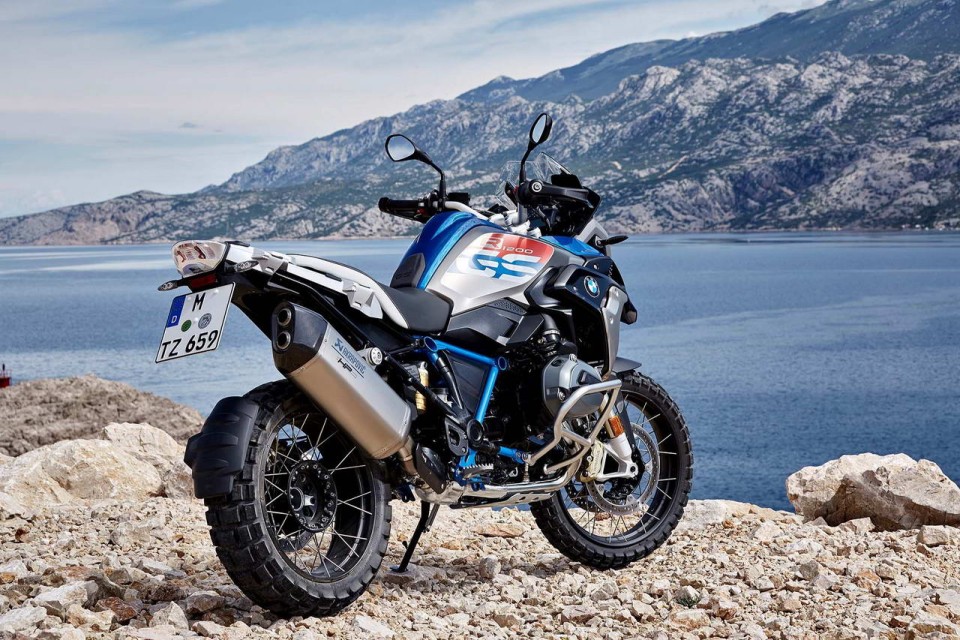 Moto - News: Mercato 2017: a giugno, finalmente il segno + Moto - News: Mercato 2017: a giugno, finalmente il segno +