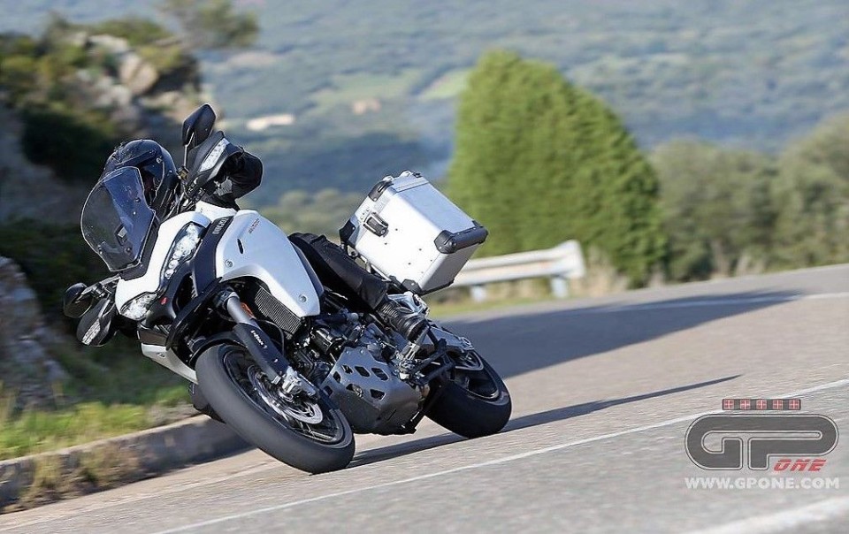 Moto - News: Ducati, aumento di cilindrata per la Multistrada: arriva la 1260