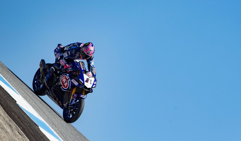 SBK: The Yamaha riders agree: many corner-entry problems