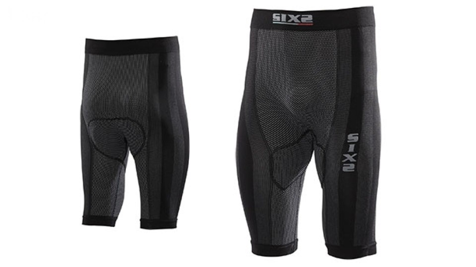 Moto - News: SIXS, il nuovo pantaloncino che aumenta il comfort in sella