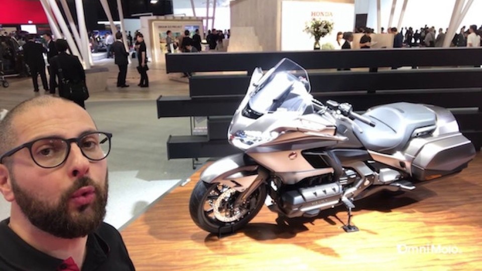 Moto - News: Honda Gold Wing 2018, video, foto e informazioni 