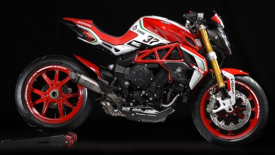 Moto - News: MV Agusta Dragster 800 RC 2018, Euro 4 e non solo