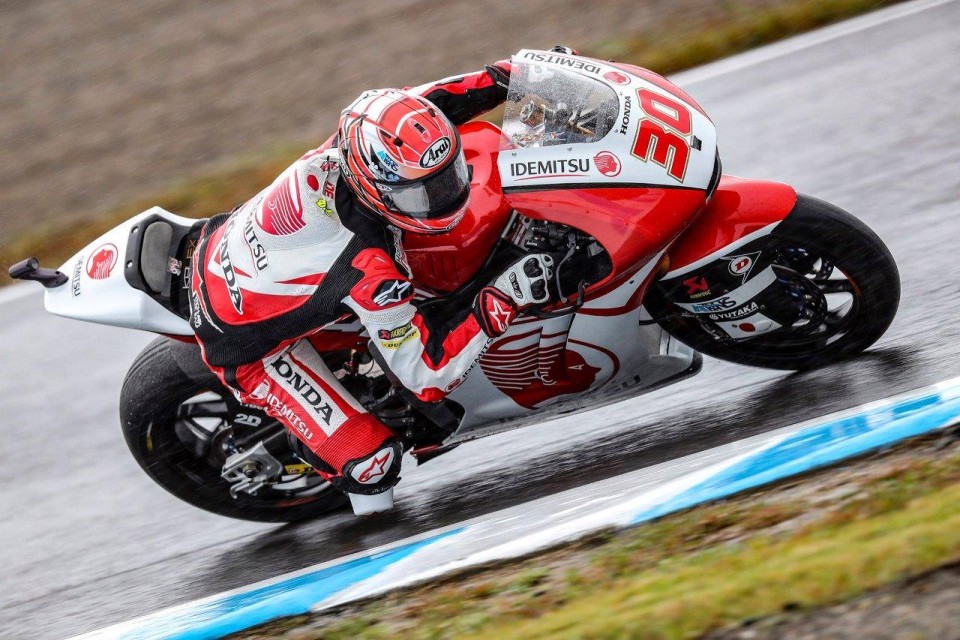 Moto2: Nakagami fa impazzire Motegi, quinta pole in carriera, 4° Pasini 