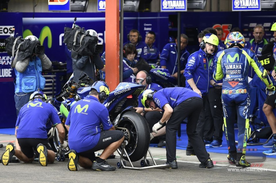 MotoGP: Rossi: The slicks? The only possible gamble