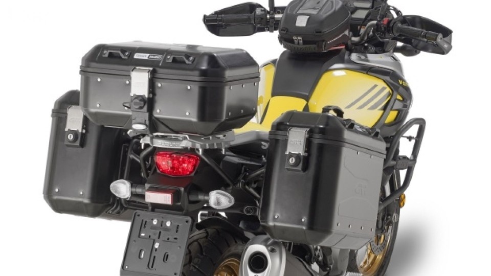 Moto - News: Givi: Black Line e borse interne Trekker Dolomiti, per le crossover stradali