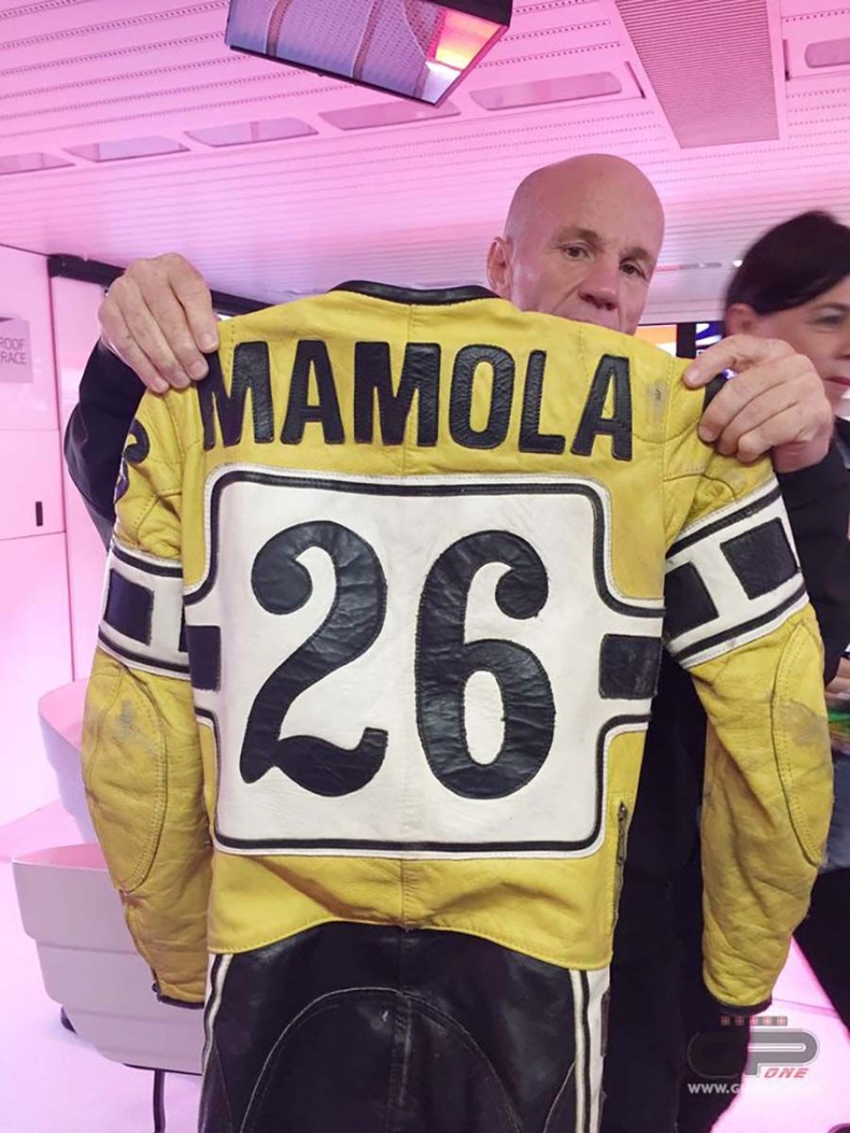 MotoGP: Randy Mamola ritrova la tuta della 200 miglia di Imola...mai corsa