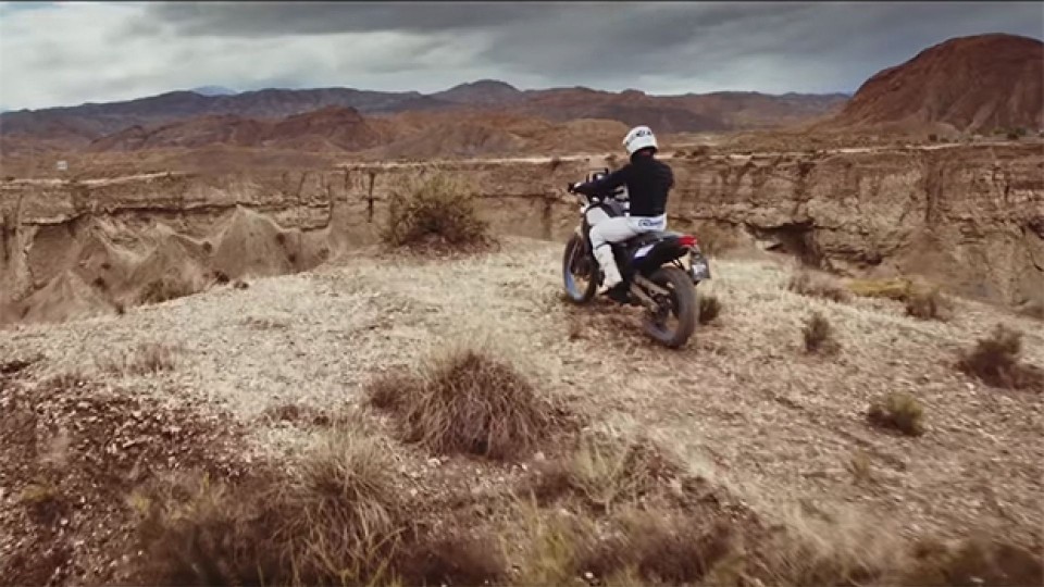 Moto - News: Yamaha Ténéré 700 World Raid, il video della adventure dei Tre Diapason