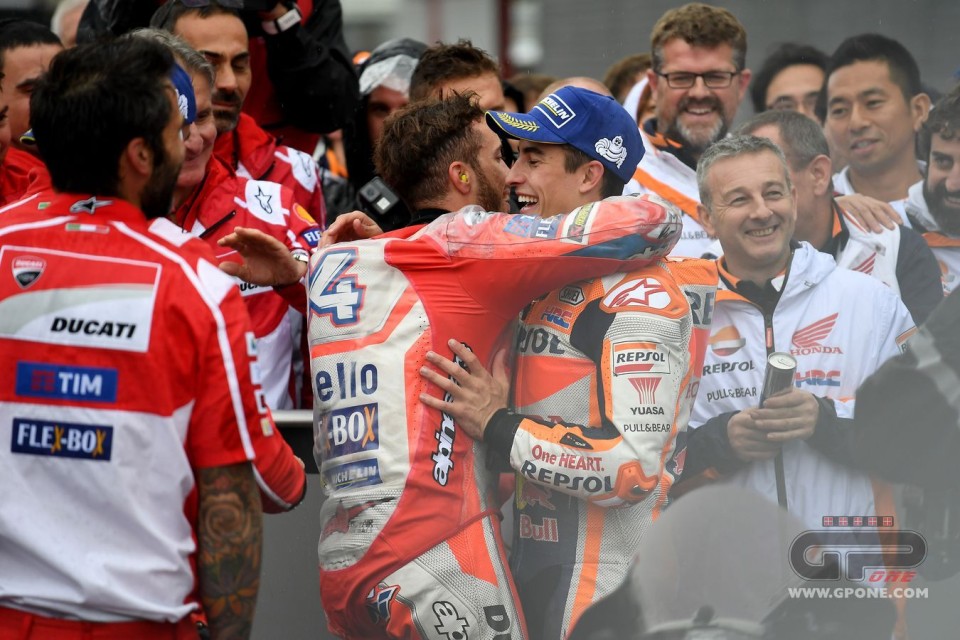 Marquez and Dovi, moments of glory and embraces