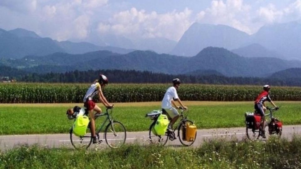 Moto - News: Mobilità turistica: bici protagonista