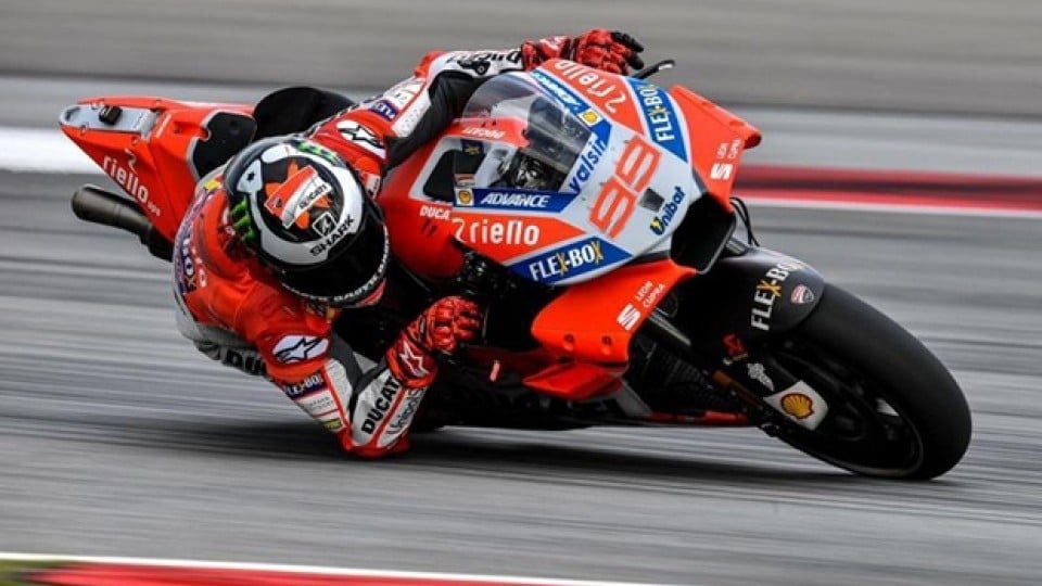 Moto - News: MotoGP 2018, Lorenzo vola nei test di Sepang ma non è il solo ad essere ottimista