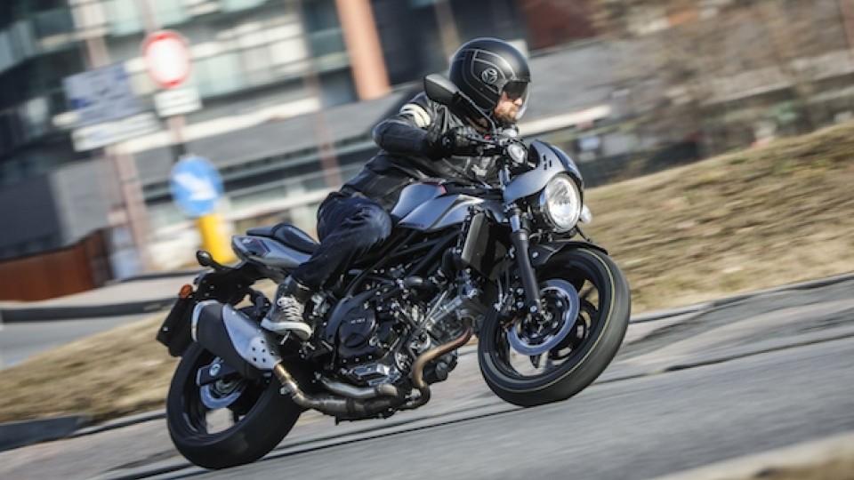 Moto - Test: Suzuki SV650X - TEST [VIDEO]