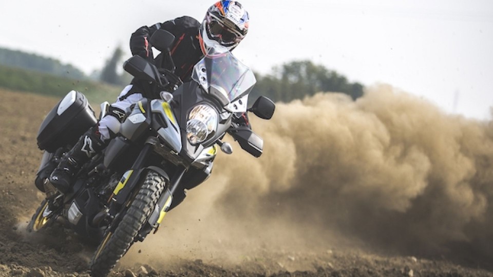 Moto - News: Suzuki V-Strom Academy, arriva la scuola offroad