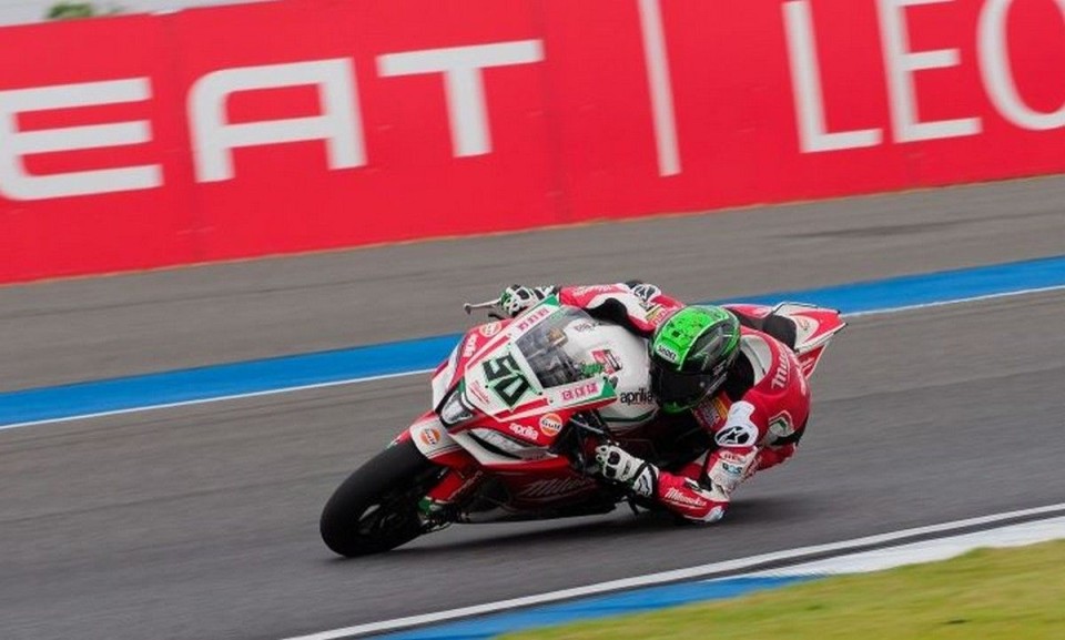 SBK: FP2: Laverty mette tutti in riga a Buriram