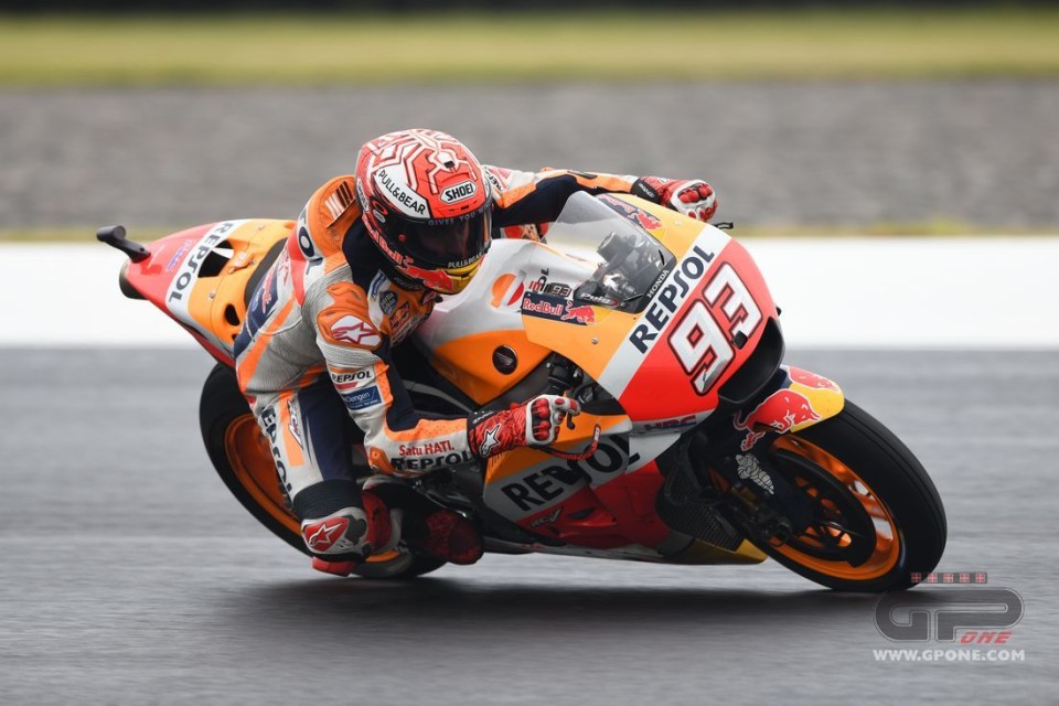 MotoGP: WUP. Marquez e Pedrosa: Honda vola sull'acqua