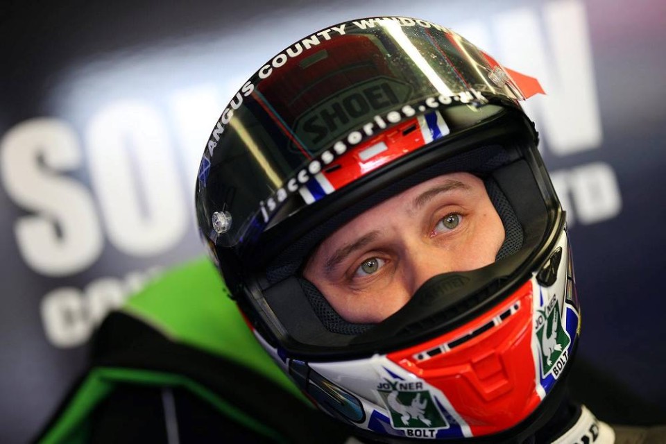 SBK: Yonny Hernandez senza visto, salta Donington, c&#039;è Luke Mossey