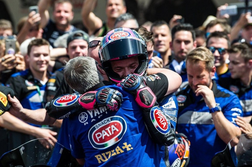 SBK: Alex Lowes: il team Yamaha è ora il più forte in pista 