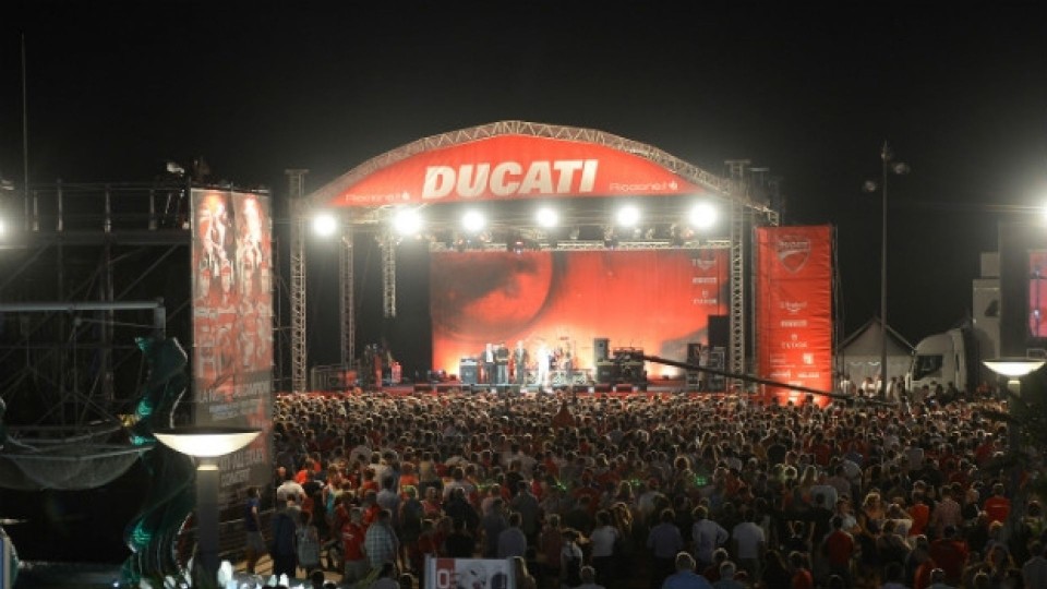 Moto - News: World Ducati Week, Nina Zilli in concerto