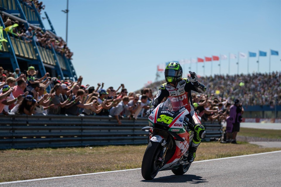 MotoGP: Crutchlow: ho passato Rossi e ho sbagliato