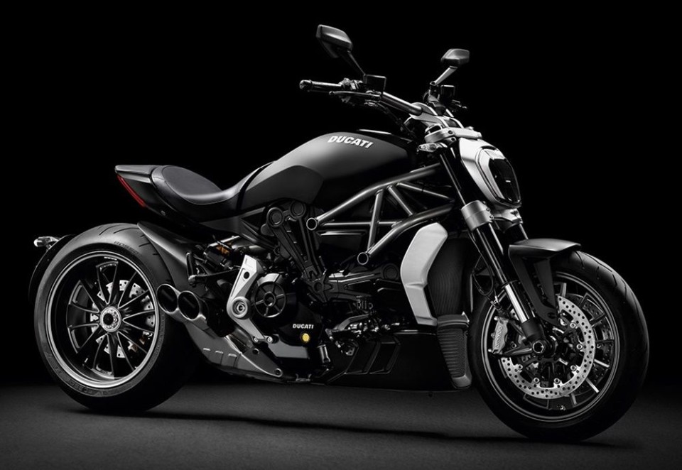 Moto - News: Ducati aggiorna la Diavel: V-twin 1260 con DVT in arrivo