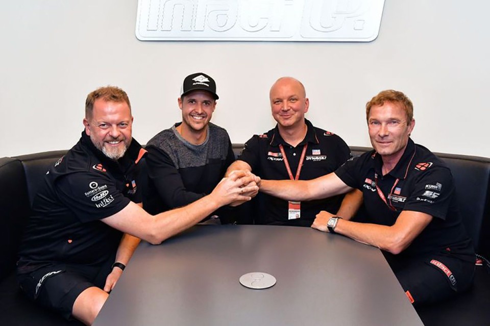 Moto2: Tom Lüthi torna in Moto2 nel 2019 con Dynavolt Intact
