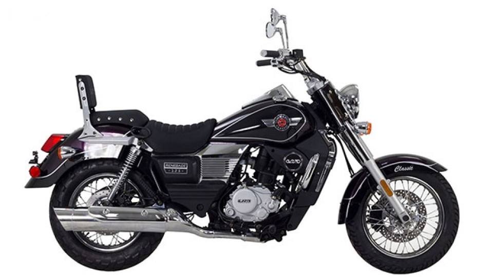 Moto - News: UM Motorcycles, la nuova Renegade Commando Classic total black