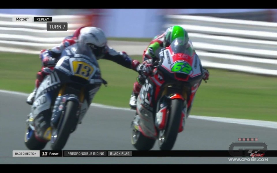 Moto2: PHOTO: Fenati&#039;s mad gesture in Misano