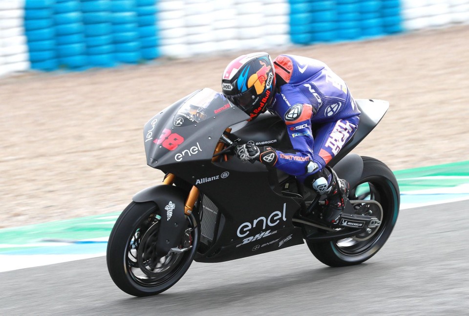 MotoE: Test Jerez: Smith anticipa la pioggia, 1° al sabato, 4° Casadei