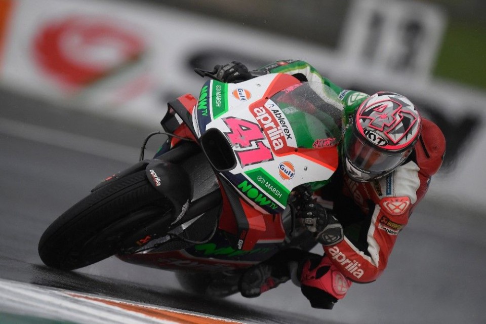 MotoGP: Espargarò: “L’Aprilia ha mandato un gran segnale sul bagnato”