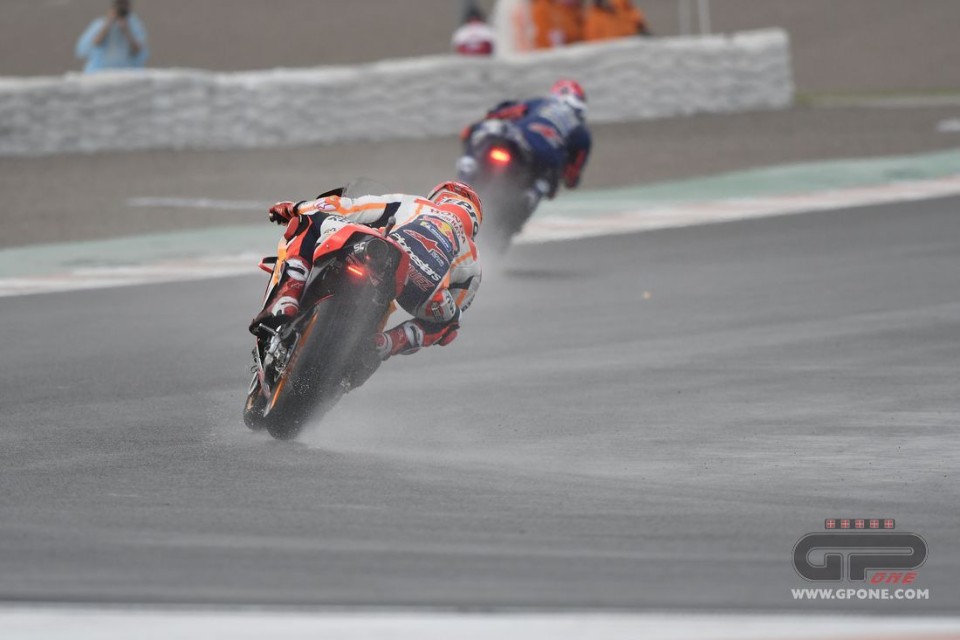 MotoGP: Valencia, cronaca LIVE del Gran Premio: VITTORIA DI DOVIZIOSO