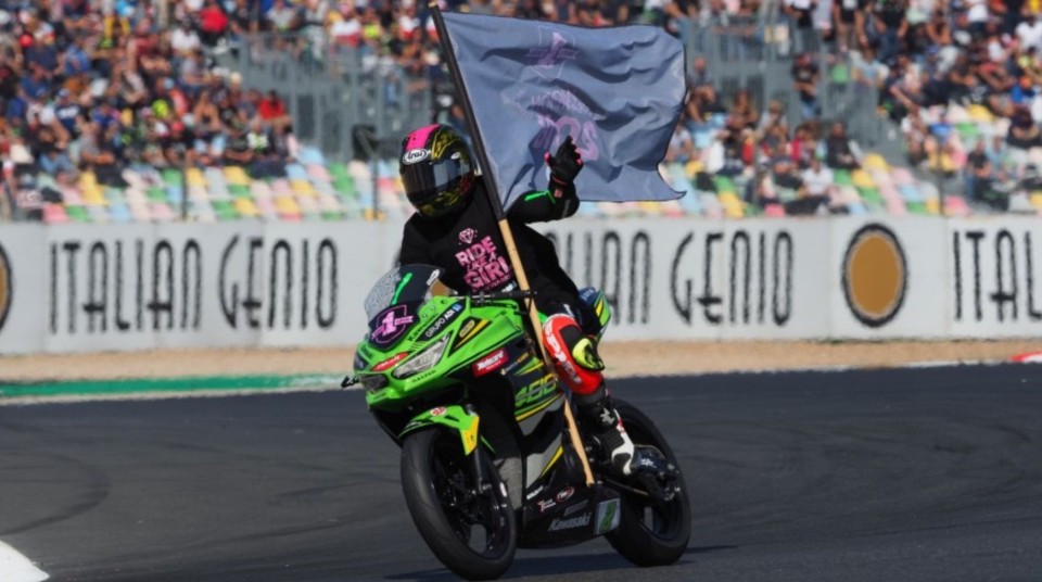 SBK: Ana Carrasco ancora in SS 300 con Kawasaki ufficiale