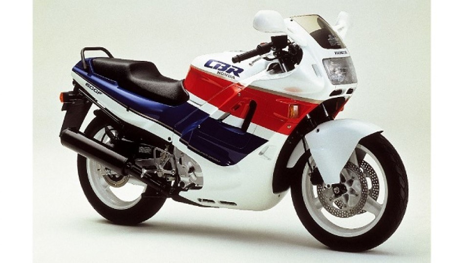 Moto - News: Honda CBR 600, genesi di un modello indimenticabile