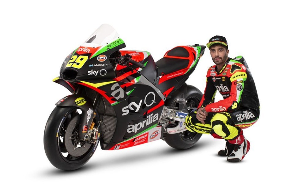 MotoGP: Aprilia svela la RS-GP 2019 di Iannone ed Espargarò
