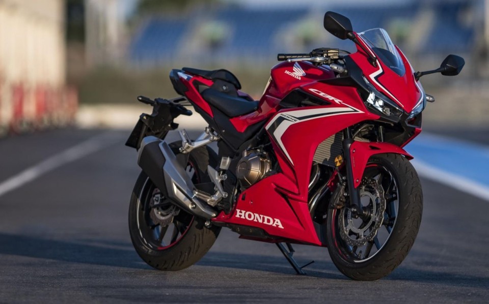 Moto - News: Honda: come cambiano le nuove 500 bicilindriche da 35 kW