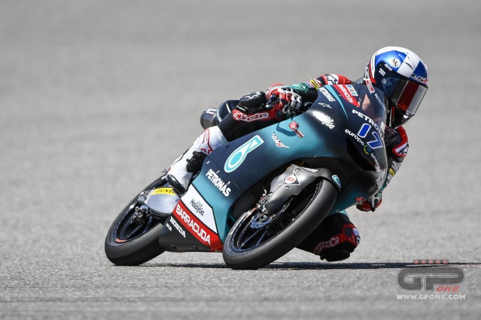 Moto3: McPhee svetta nelle FP1 di Jerez, 3° Riccardo Rossi con caduta