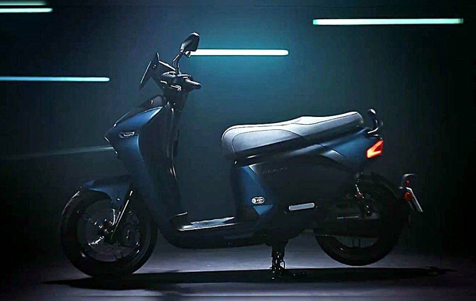Moto - Scooter: Yamaha EC-05: nuova energia ad Iwata