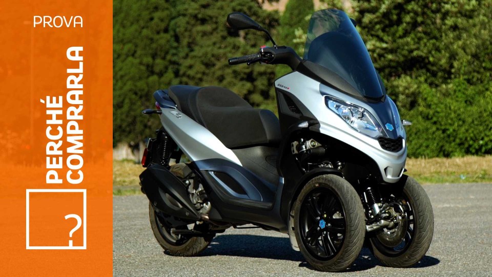 Moto - Test: Piaggio MP3 300 HPE | Perché comprarla... E perché no